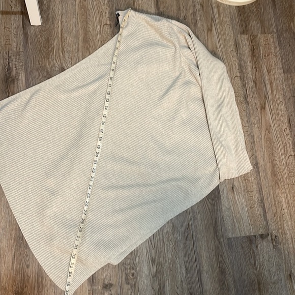 Eileen Fisher 100% Wool Cardigan - Picture 6 of 7